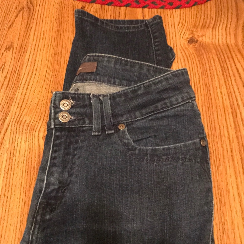 Jeans - Picture 2 of 3